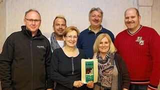 <p>Vorstand der Gewerbevereinigung: Ludwig Gärtner (v.l.), Markus Beisheim, Ute Gärtner, Hartmut Scheib, Hildegard Schwara und Sascha Ringenwald.</p>