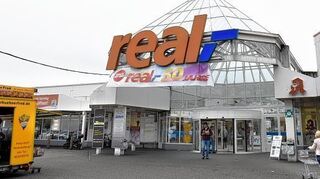 <p>Steht vor dem Aus: der Real-Markt in Sandhofen.</p>