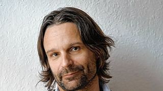 <p>Bestseller-Autor Moritz Rinke in seiner Wohnung in Berlin.</p>