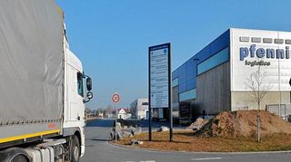<p>In Heddesheim hat Pfenning Logistics Lager zusammengelegt.</p>