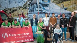 <p>Bei Neureuther Automobile sind jetzt Vertrieb und Werkstatt in einer Hand. Im Edinger Gewerbegebiet werden VW-Transporter zu Camper-Mobilen umgerüstet.</p>
