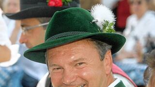 <p>Jakob Kreidl liebt Feste. Dass er die Feier zu seinem 60. Geburtstag von Sparkassen und Steuerzahlern üppig bezuschussen ließ, ist allerdings fragwürdig.</p>