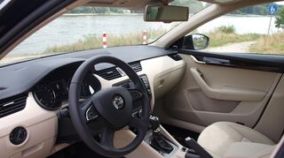 <p>Positionierung der Knöpfe, handschmeichelnde Materialien, komfortable Sitze - gelernt haben die Tschechen von den hierzulande Erfolgreichsten: knapp 22 Prozent Marktanteil hat Volkswagen in Deutschland</p>