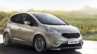 <p>mid Frankfurt am Main - Der Kia Venga bietet als "Dream-Team Edition" mit dem Ausstattungs-Paket "Premium+" eine reichhaltige Ausstattung. Optische Kennzeichen sind unter anderem 16-Zoll-Leichtmetallfelgen und getönte hintere Scheiben.</p>
