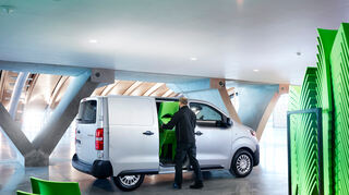<p>mid Groß-Gerau - Praktische Schiebetür: In den langen Versionen des Toyota Proace passen Euro-Paletten durch die Öffnung.</p>