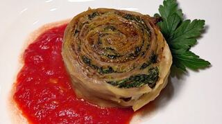 <p>Eine Fusion aus Maultaschen und Nudelrolle stellen die Kochpsychiater diese Woche vor.</p>
