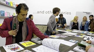 <p>Die Comic-Ausstellung "...AND OTHER STORIES" begeistert im Künstlerhaus zeitraumexit in der Hafenstraße Fans in jedem Alter.</p>