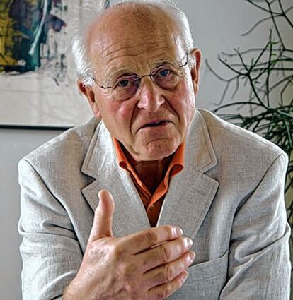 <p>Friedhelm Hengsbach.</p>