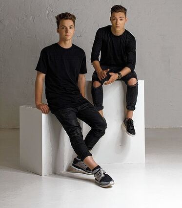<p>in der Erfolgsspur: Heiko (l.) und Roman Lochmann alias Die Lochis.</p>