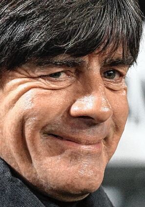 <p>Joachim Löw hat seinen Vertrag bis zur nächsten EM 2020 verlängert.</p>