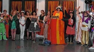 <p>111 Jahre alt wird die katholische Frauengemeinschaft. In Heddesheim blickten die Damen auch auf die närrische Vergangenheit zurück.</p>