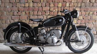 <p>mid Groß-Gerau - Zur Restauration eines Oldtimer-Motorrades wie der BMW R50 ist es schwer, passende Original-Ersatzteile zu finden. Das Ergebnis kann sich dann aber sehen lassen.</p>