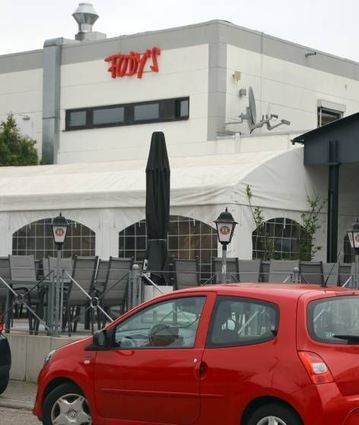 <p>Das Fody's in Mannheim-Käfertal bleibt vorerst geöffnet.</p>