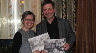 <p>Dorothea Schnitzler und Martin Kemmet habe wieder Geschichten und Bilder rund um das frühere Gasthaus "Zum Deutschen Kaiser" zusammengetragen.</p>