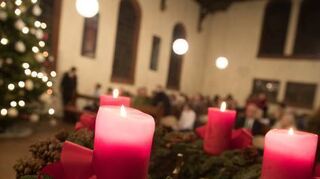 Gut besucht ist die Feier der Heiligen Nacht auch in der Auferstehungskirche.