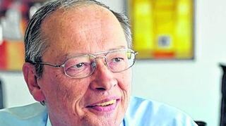 <p>Thomas Fligge ist noch bis November 2012 bei Alstom.</p>