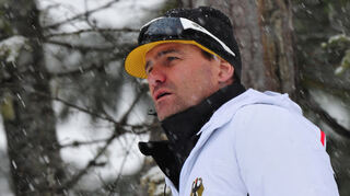 Hermann Weinbuch, der Bundestrainer der Nordischen Kombinierer, genießt wegen seiner Erfolge international höchstes Ansehen.