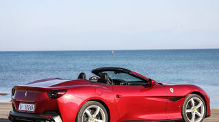 mid Bari - Geöffnet zeigt sich der Portofino als vollwertiger Roadster.