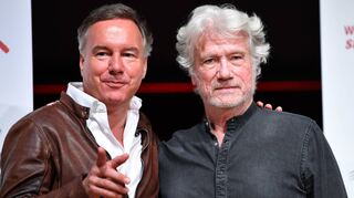 Der diesjährige Intendant Nico Hofmann (l.) mit Schauspieler Jürgen Prochnow, bekannt aus „Das Boot“, bei einer Pressekonferenz.
