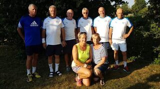 V.l.: Werner Mühling, Willi Gremelmayr, Friedel Russ, Albert Grimm, Robert Schreiner, Peter Gerbert, Tonia Schreiner und Iris Russ.