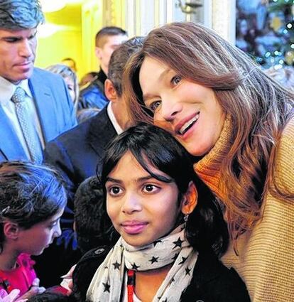 <p>Carla Bruni-Sarkozy auf einem ihrer wenigen Termine im Elysée.</p>