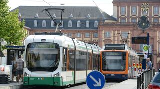 Beim Ausbau des Stadtbahnnetzes setzt die Stadt auf Ökologie und Leistungsfähigkeit. Zentrale Maßnahme ist die Anbindung der Konversionsflächen.