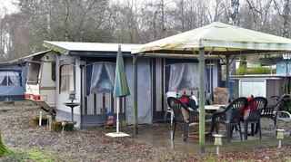 Die neue Bleibe der beiden Männer von außen.