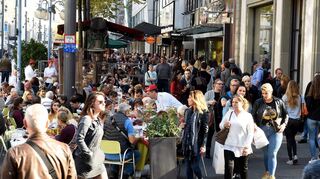 Beim verkaufsoffenen Sonntag im Oktober 2018 war viel los auf den Planken.