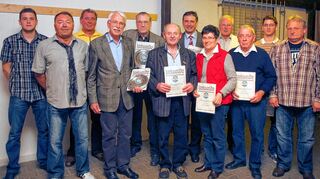 <p>Ehrungen beim SV Vorwärts Bobstadt: Der Verein kann auf viele langjährige Mitglieder bauen. Dafür gab es ein großes Dankeschön.</p>