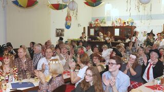 Die Harmonie-Familie bei ihrem Kappenabend im Vereinsheim.
