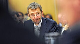 <p>Im EnBW-Untersuchungsausschuss mussten gestern die Rechtsberater der Kanzlei Gleiss Lutz in den Zeugenstand. Im Bild der Anwalt Martin Schockenhoff.</p>