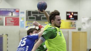 Friedrichsfelds Tobias Schlupp traf gegen Oftersheim/Schwetzingen zum 28:27, doch die HG drehte die Partie und setzte zwei Sekunden vor Schluss den Siegtreffer.