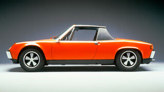 mid Groß-Gerau - Der VW-Porsche 914 wurde knapp 120.000 Mal gebaut, rund 115.000 Exemplare mit Vierzylinder-Motor. Der 914/6 mit dem Sechszylinder-Boxer des Porsche 911 T ist mit 3.353 Stück eine echte Rarität und heute ein begehrtes Sammlerstück.