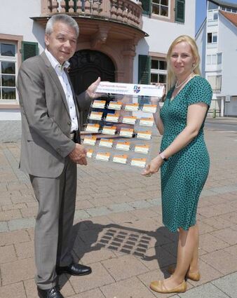Ein Netzwerk um Gottfried Störmer und Diana Stolz will aufklären.