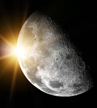 „Faszination Mond“ läuft neu im Planetarium.