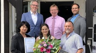 Auszeichnung für das Schwyzerhüsli (v.l.): Christine Friedrich, Christian Engelhardt, Sonia Donnici, Matthias Baaß, Ulli Kagermeier und Alexander Schwarz.