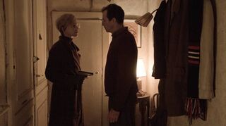 Filmszene mit Petra Schmidt-Schaller und Marc Hosemann.