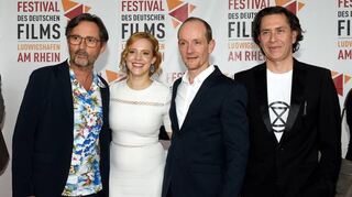 Ein Teil des Schauspiel-Teams des Eröffnungsfilms „Wendezeit“: v.l. Harald Schrott, Nina Rausch, Michael Ihnow und Carsten Hayes.