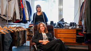 Alex und Celine in ihrem Laden in der Neckarstadt-West.