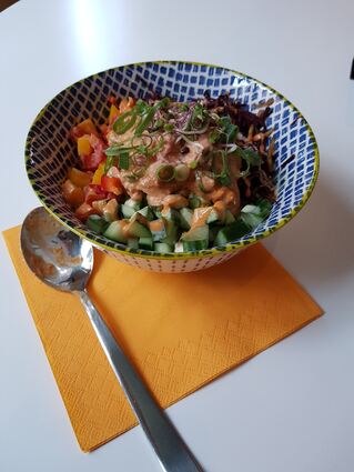 Die Poke Bowl wurde von hawaiianischen Fischern erfunden.