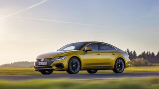 mid Groß-Gerau - Der Arteon beeindruckt vorne und hinten mit einer Raumfülle, die fast an die des Phaeton heranreicht.