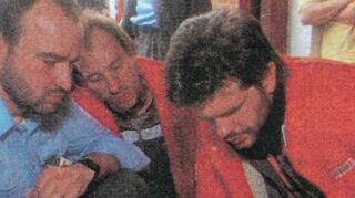 Übernimmt den Dienst: Notarzt Uwe Pinnau (r.) springt für Hellweg ein.
