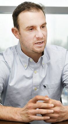 Gesellschafter Daniel Hopp freut sich, dass bei den Adlern im sportlichen Bereich Kontinuität eingekehrt ist.