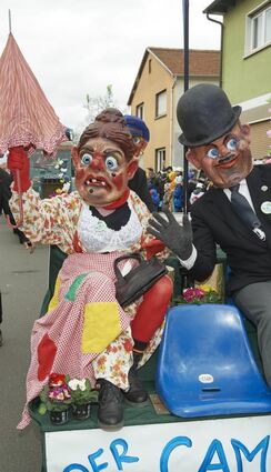 Die Sainäwwelskätt nahm wegen der Windböen auf dem Wagen des TV Bürstadt Platz.