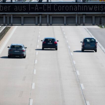 Wenig los – ein nicht seltenes Bild zu Corona-Zeiten auf Stuttgarter Straßen.