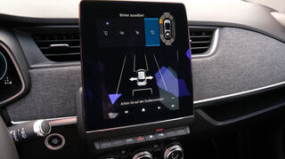 mid Groß-Gerau - Für noch mehr Bedienkomfort ist mit dem hochformatigen 9,3-Zoll-Touchscreen eines der größten Displays in der Kleinwagenklasse verfügbar.