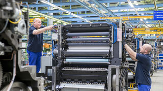 Blick in die Produktion von Heidelberger Druckmaschinen am Stammsitz Wiesloch-Walldorf.