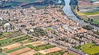 Das Neckarufer zwischen Kuhgasse (Nähe neues Rathaus) und Mälzerei Kling soll nach dem Sozialdemokraten Julius Helmstädter benannt werden, beantragt die UBL.