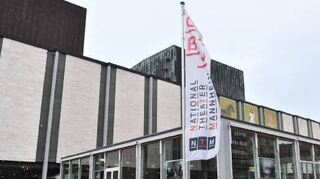 Das von 1957 stammende Nationaltheater wird saniert.