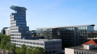<p>Mannheimer Versicherung Mannheim, von Augusta Anlage aus © Rinderspacher</p>